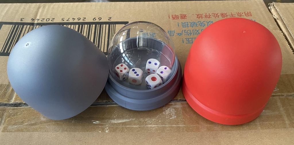 Anti-cheating dice cup